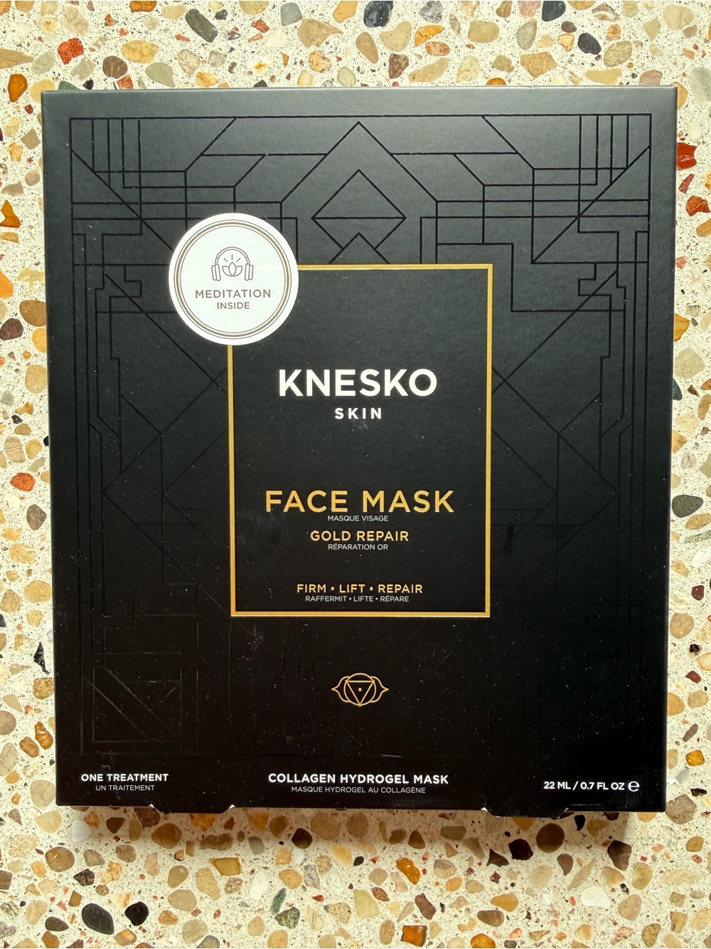 KNESKO Skin Gold Repair Face Mask — Black & Gold Hydrogel Treatment